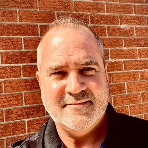 Meet your Posher, Chris